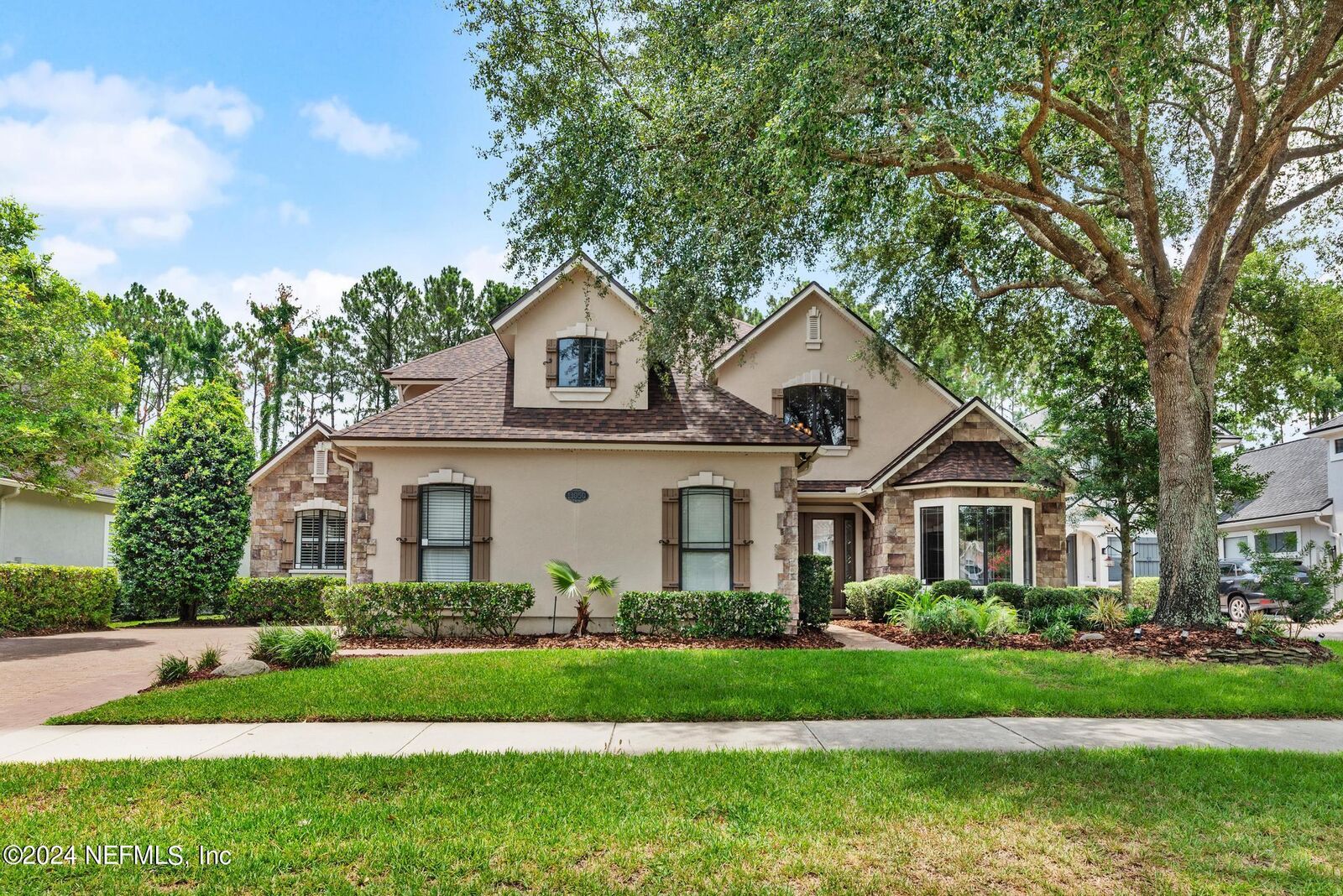 Property Photo: 13050 Highland Glen Way S FL 32224