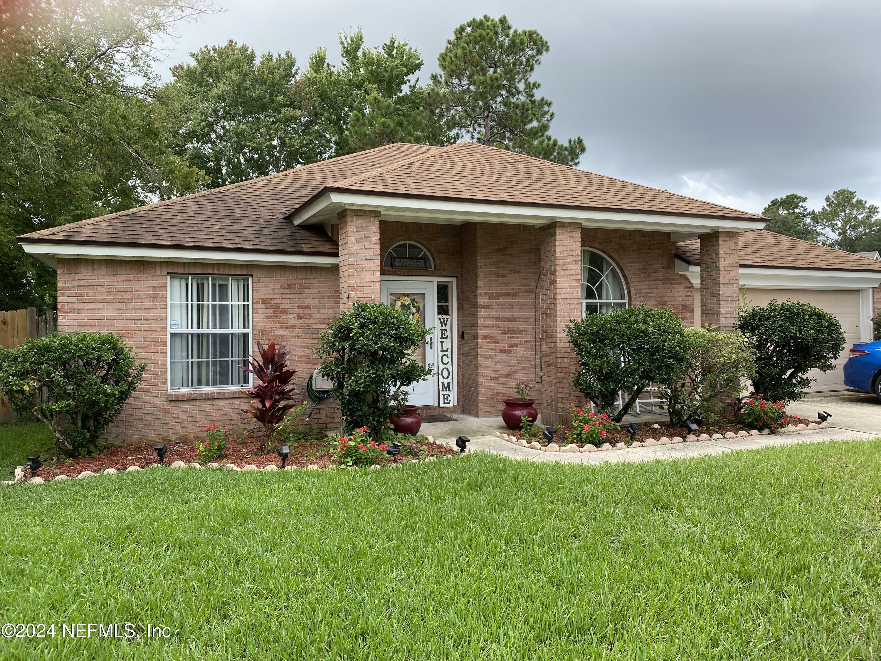 Property Photo:  8930 Needlepoint Place  FL 32244 