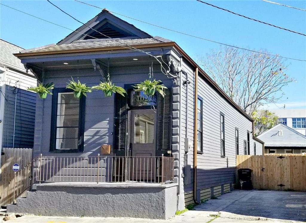 Property Photo:  1027 Independence St  LA 70117 