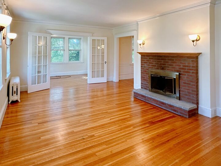 Property Photo:  218-220 Linwood Ave 220  MA 02460 