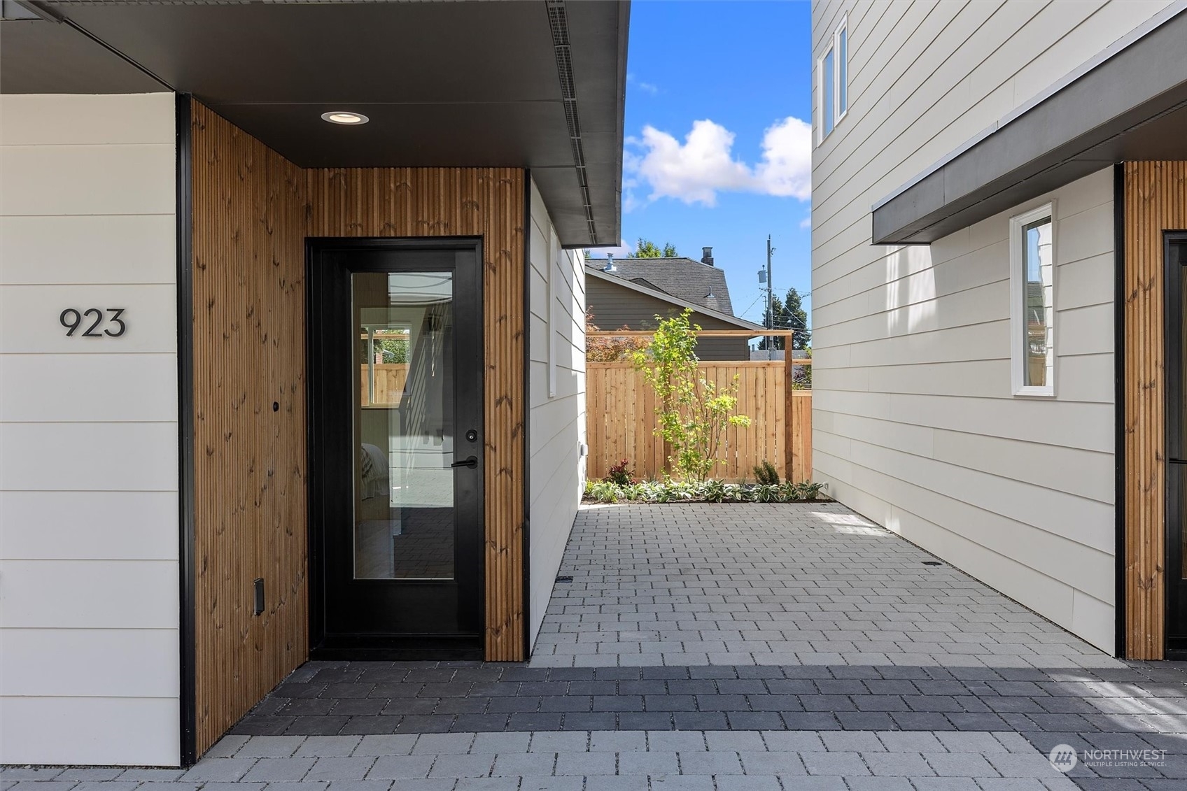 Property Photo: 923 NW 59th Street WA 98107