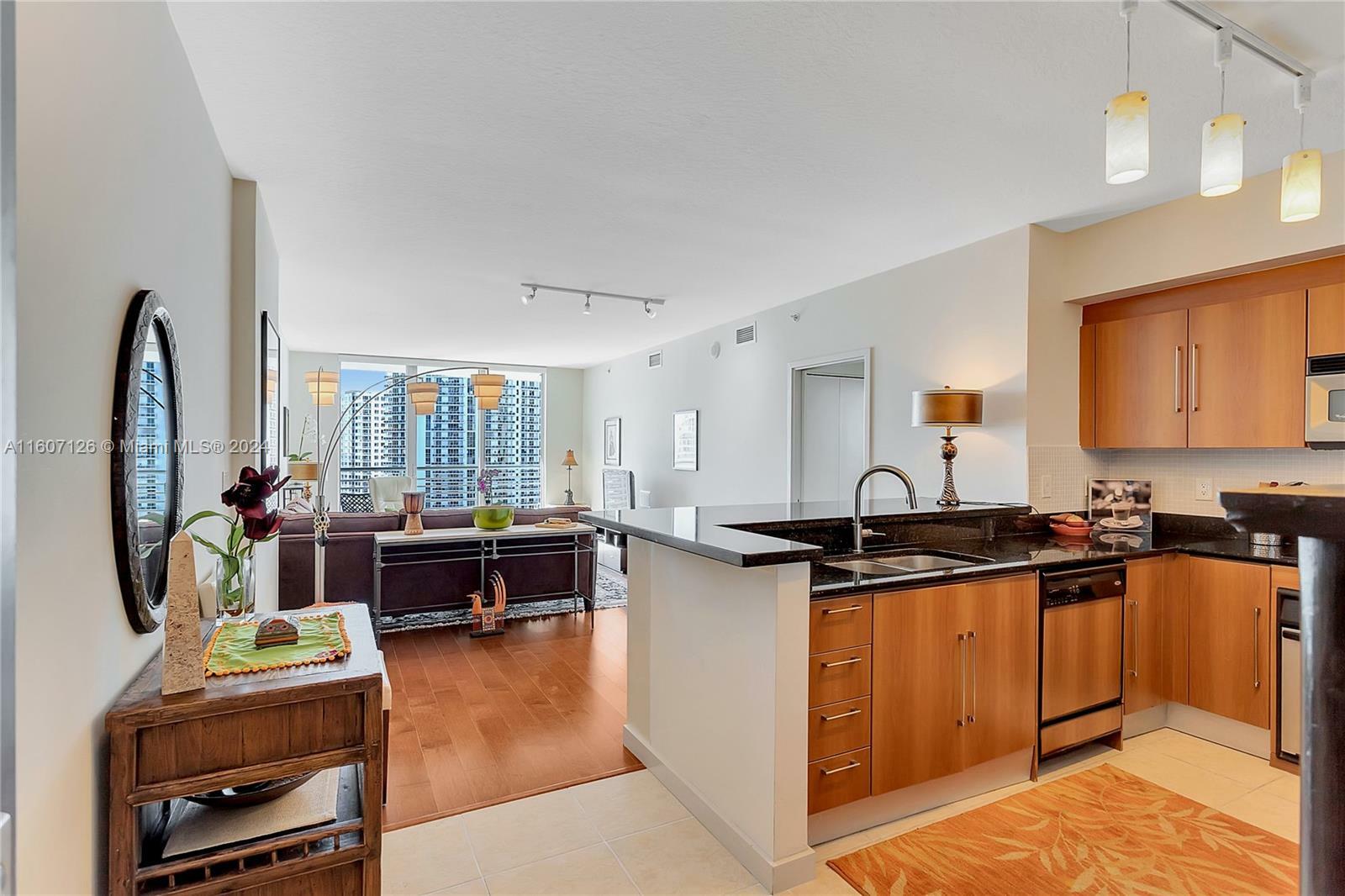 Property Photo:  325 S Biscayne Blvd 2615  FL 33131 