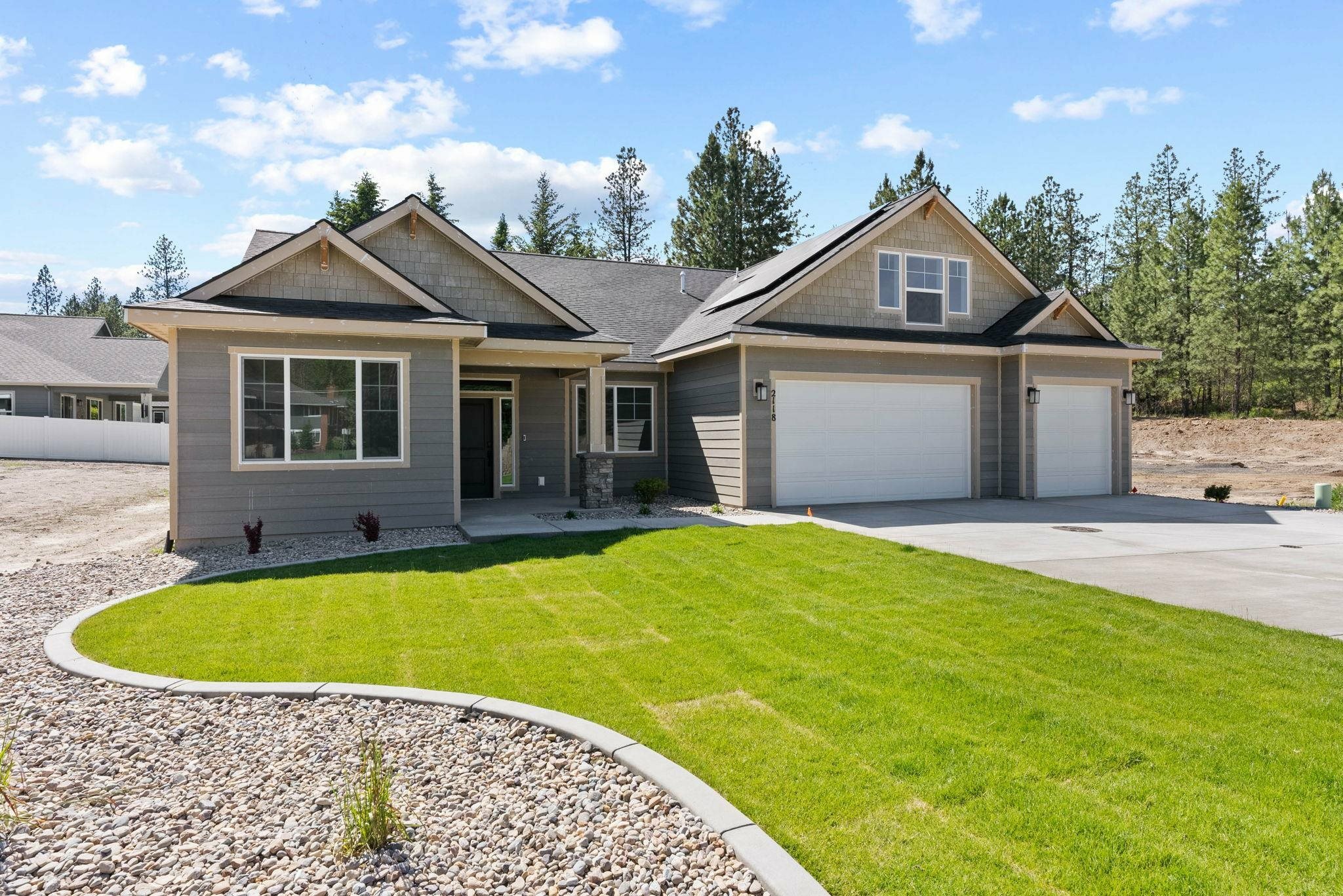 Property Photo:  2118 E 32nd Ln  WA 99203 