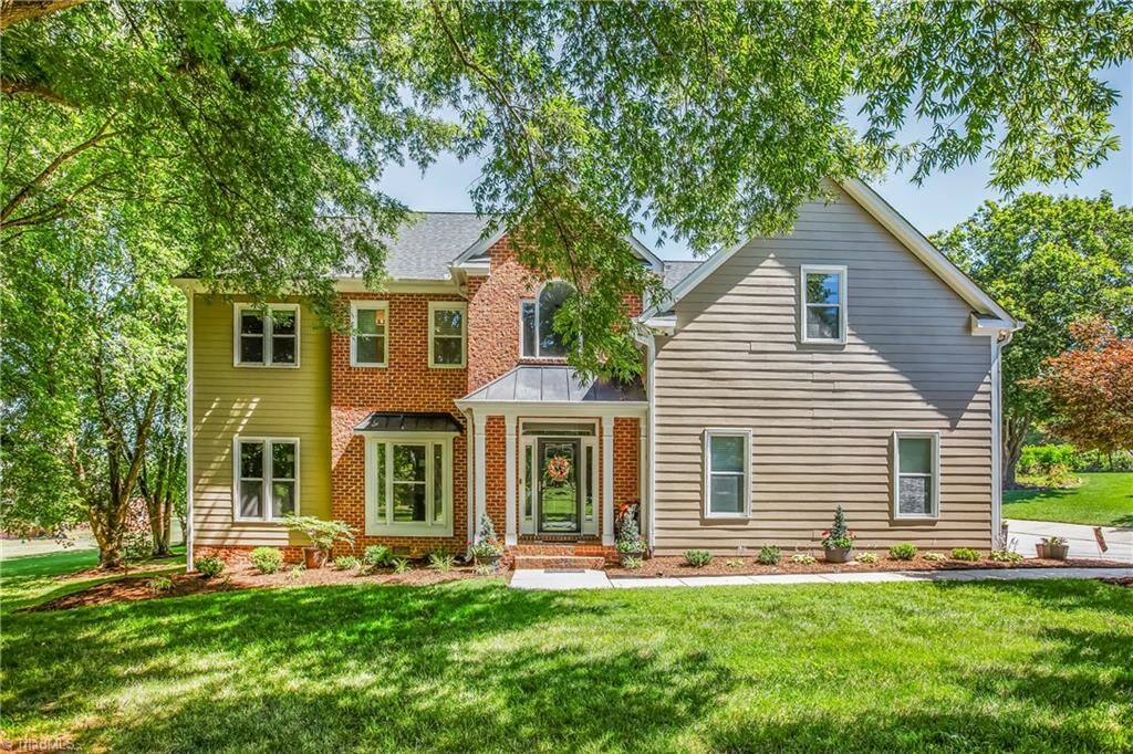 Property Photo:  7206 Bridlewood Drive  NC 27370 