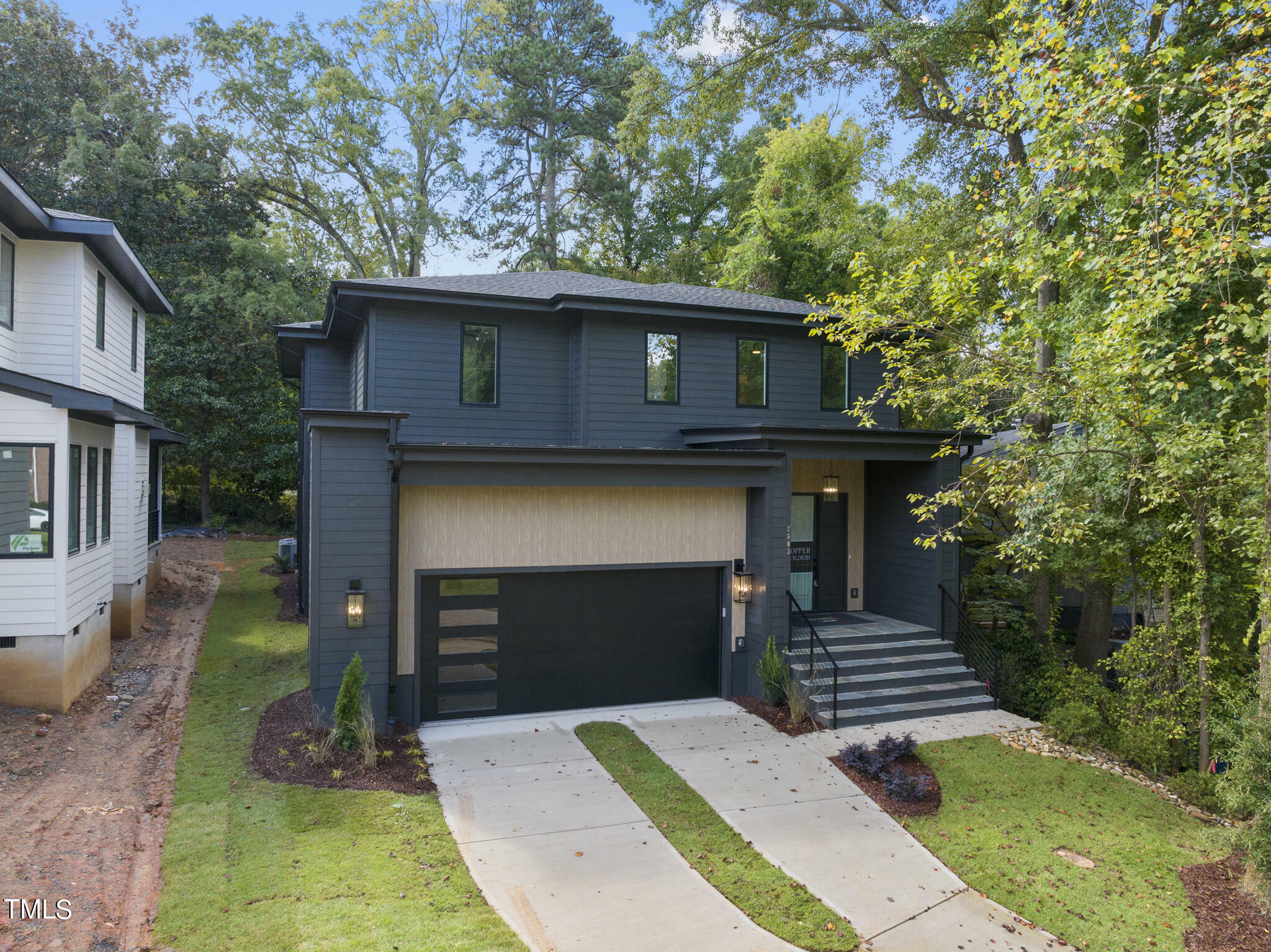 Property Photo: 2603 Mayview Road NC 27607