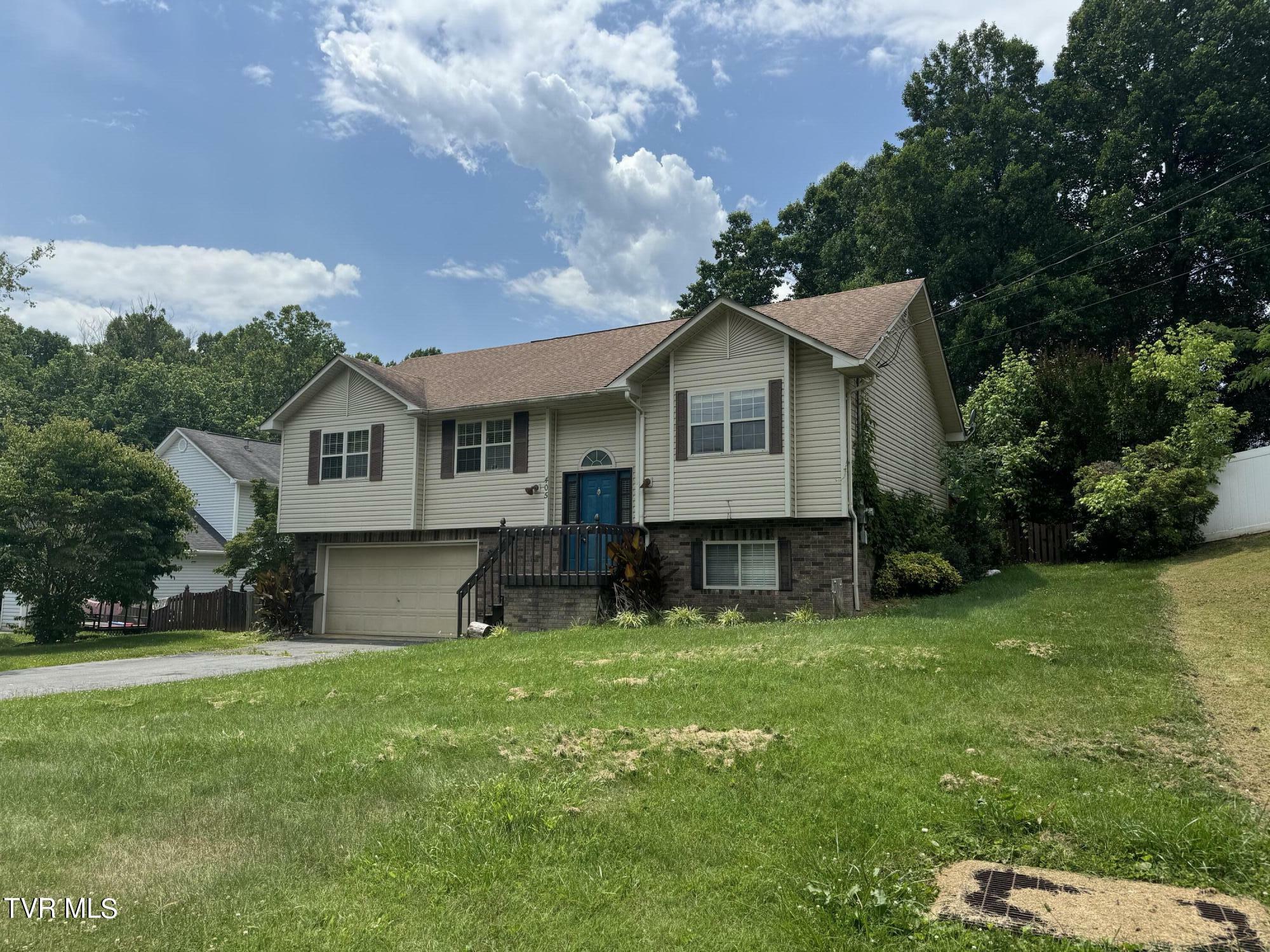 Property Photo:  405 Neal Drive  TN 37618 