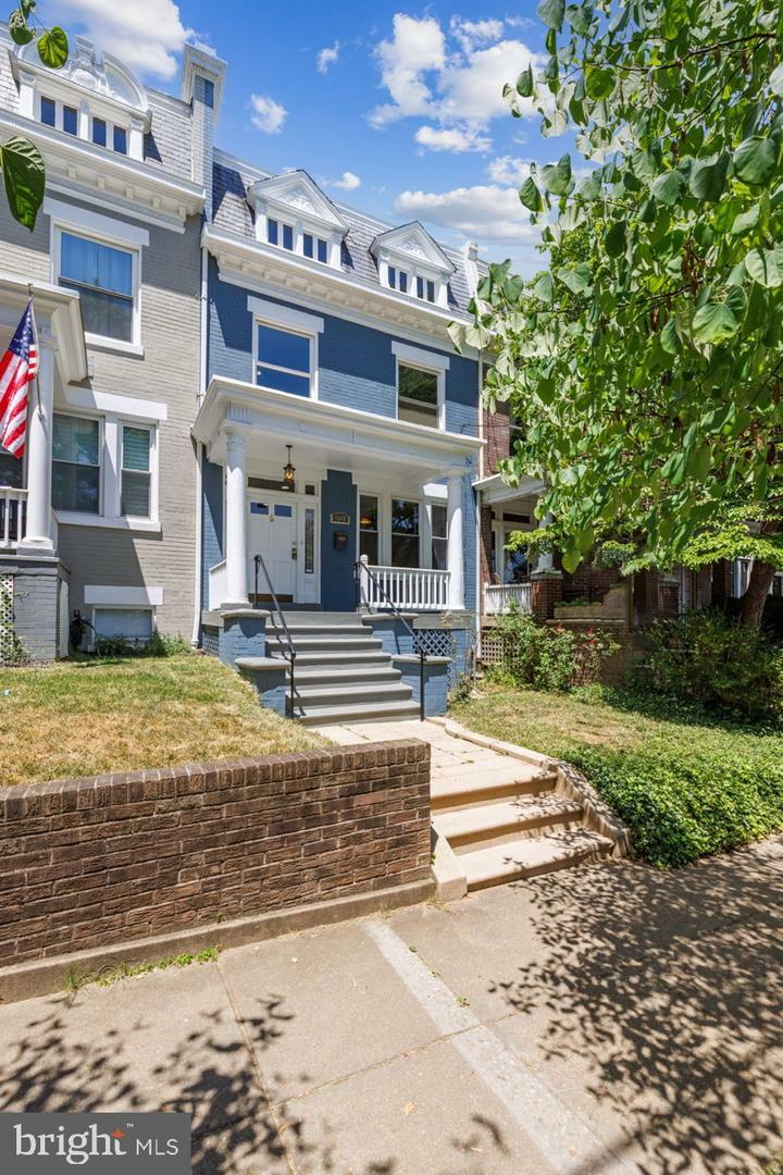 Property Photo:  1507 Buchanan Street NW  DC 20011 