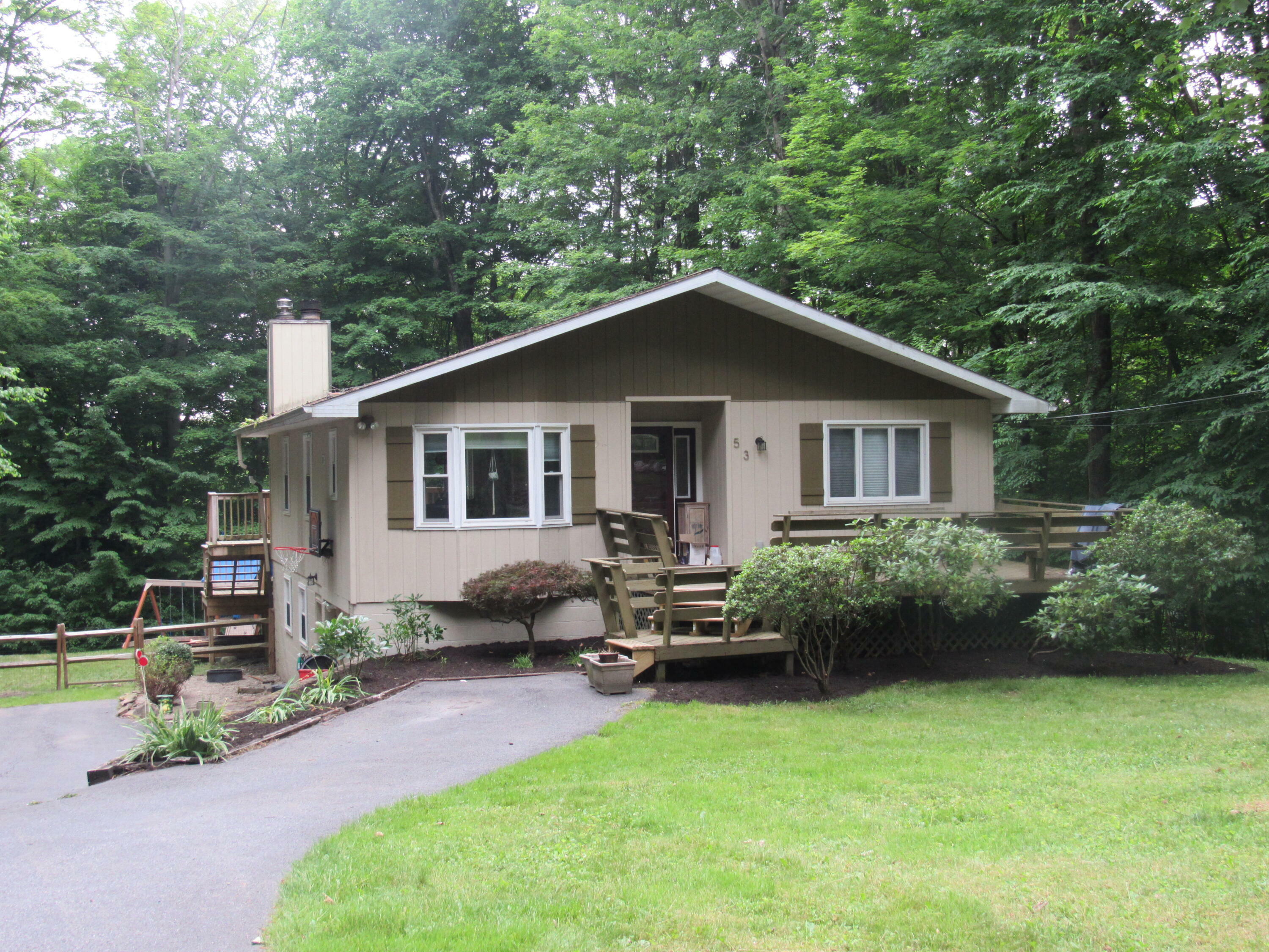 Property Photo:  53 Greater Antilles Ct  PA 15801 