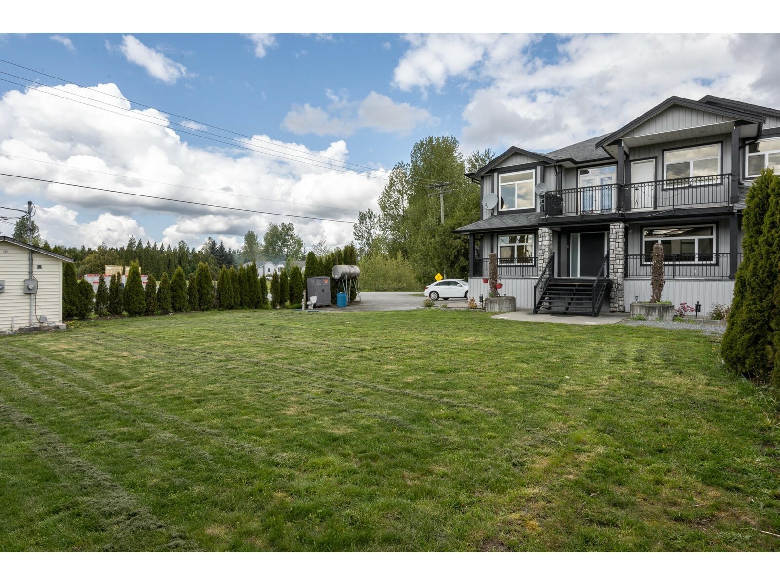 Property Photo:  32013 Harris  BC V4X 1W1 