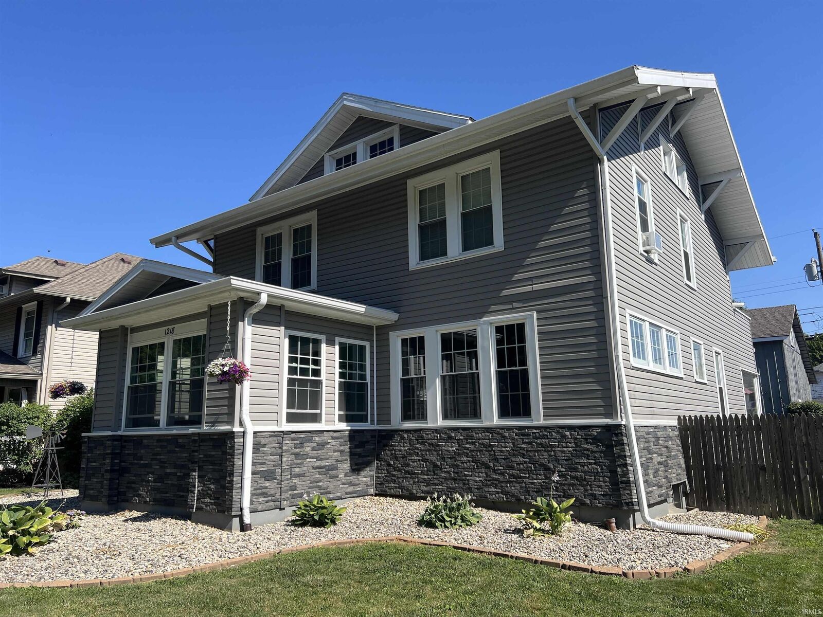 Property Photo:  1218 Audubon Road  IN 47362 