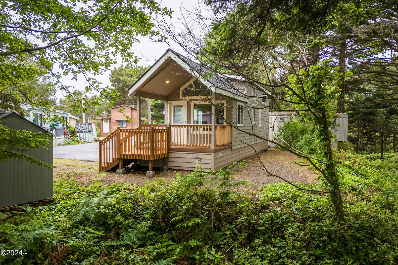 Property Photo:  4875 N Hwy 101 53  OR 97341 