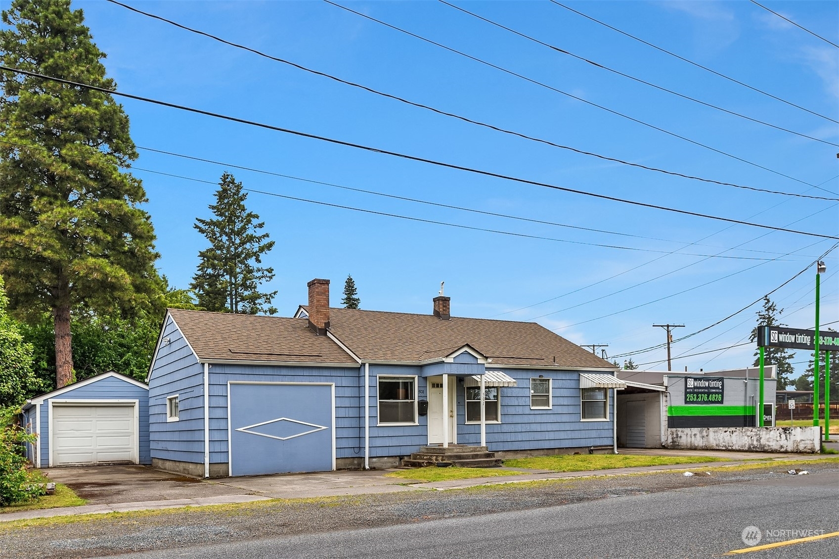 Property Photo:  1027 W Stewart  WA 98371 