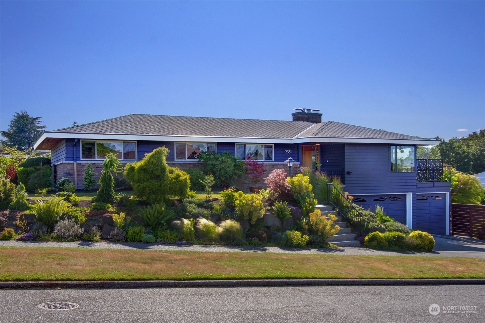 Property Photo:  2351 NW 89th Place  WA 98117 