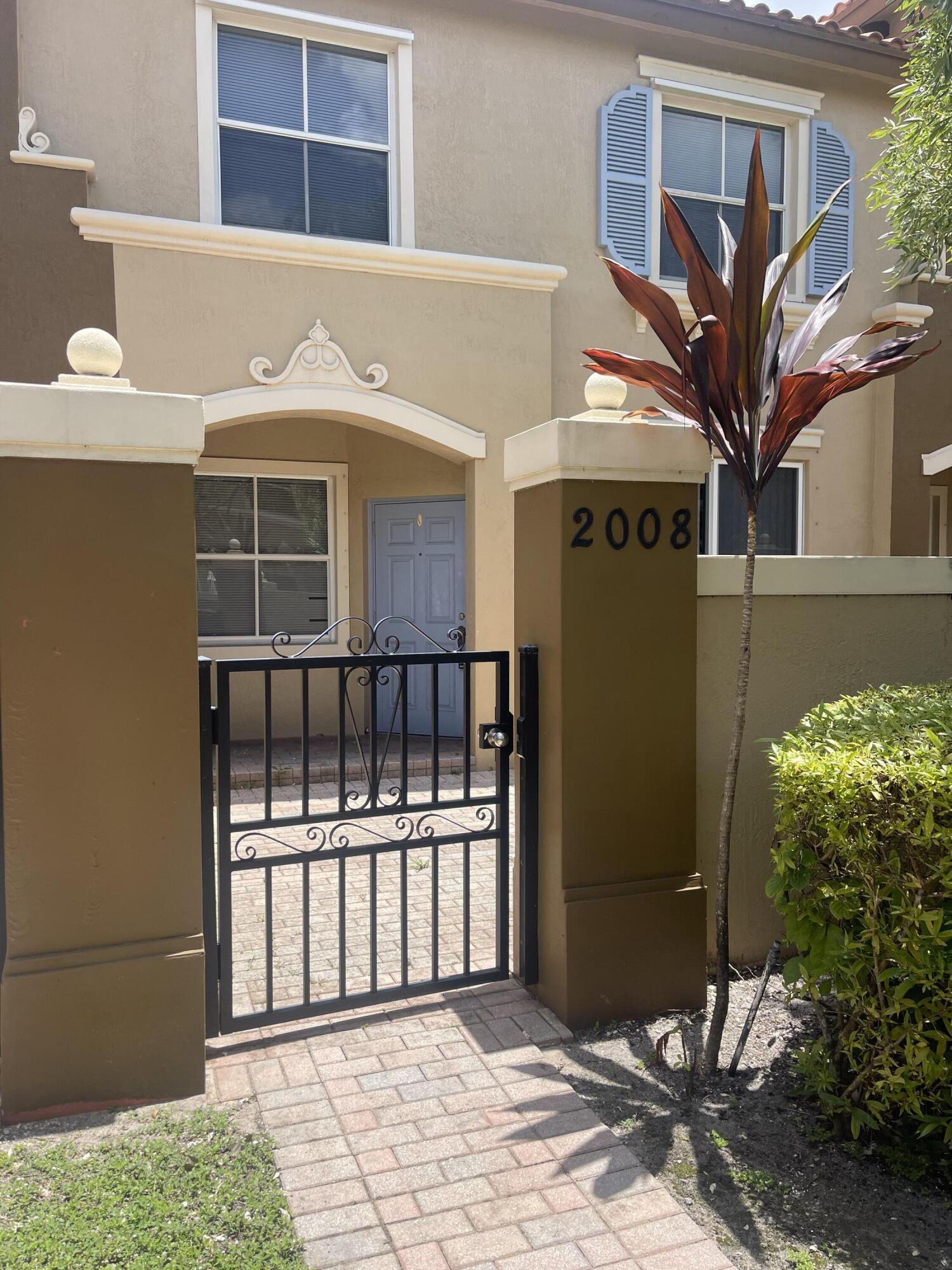 Property Photo:  2905 Hidden Hills Road 2208  FL 33411 