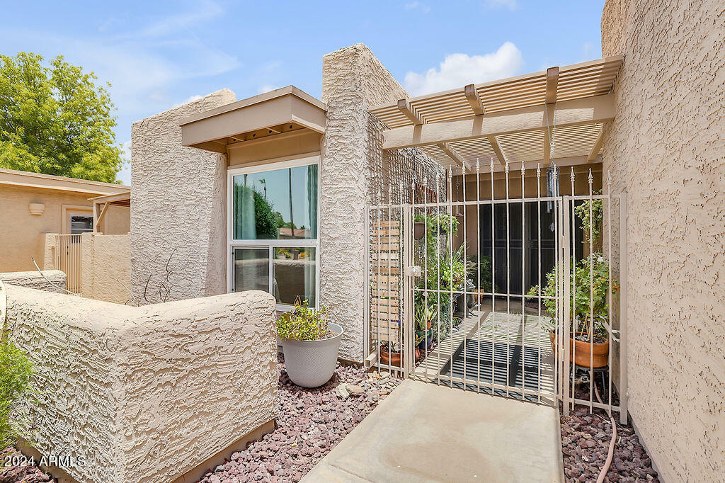 Property Photo:  26001 S Greencastle Drive  AZ 85248 