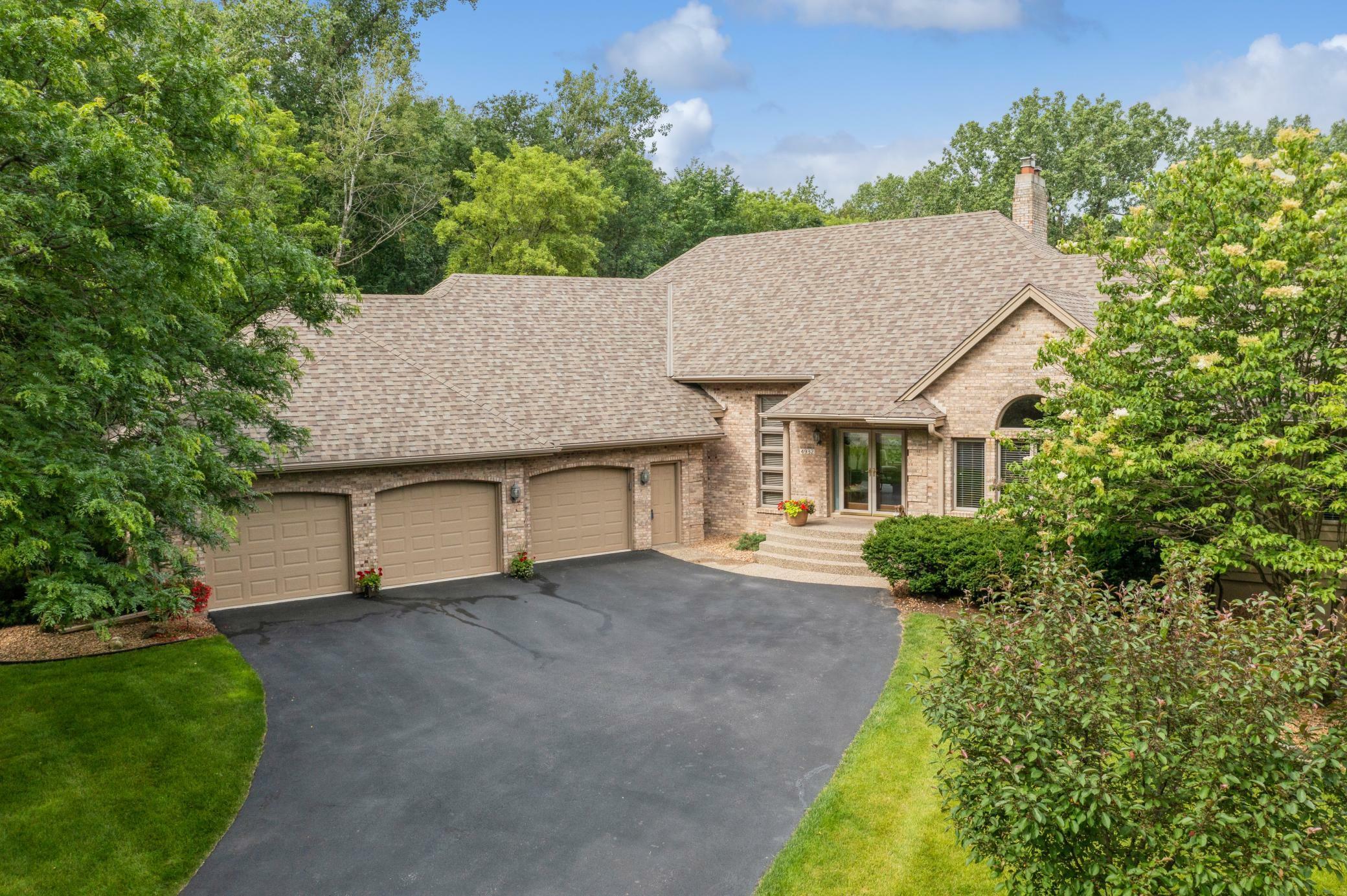 Property Photo:  4932 Woodhurst Lane  MN 55345 