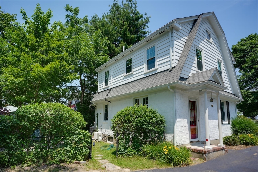 Property Photo:  176 Beacon St  MA 01701 