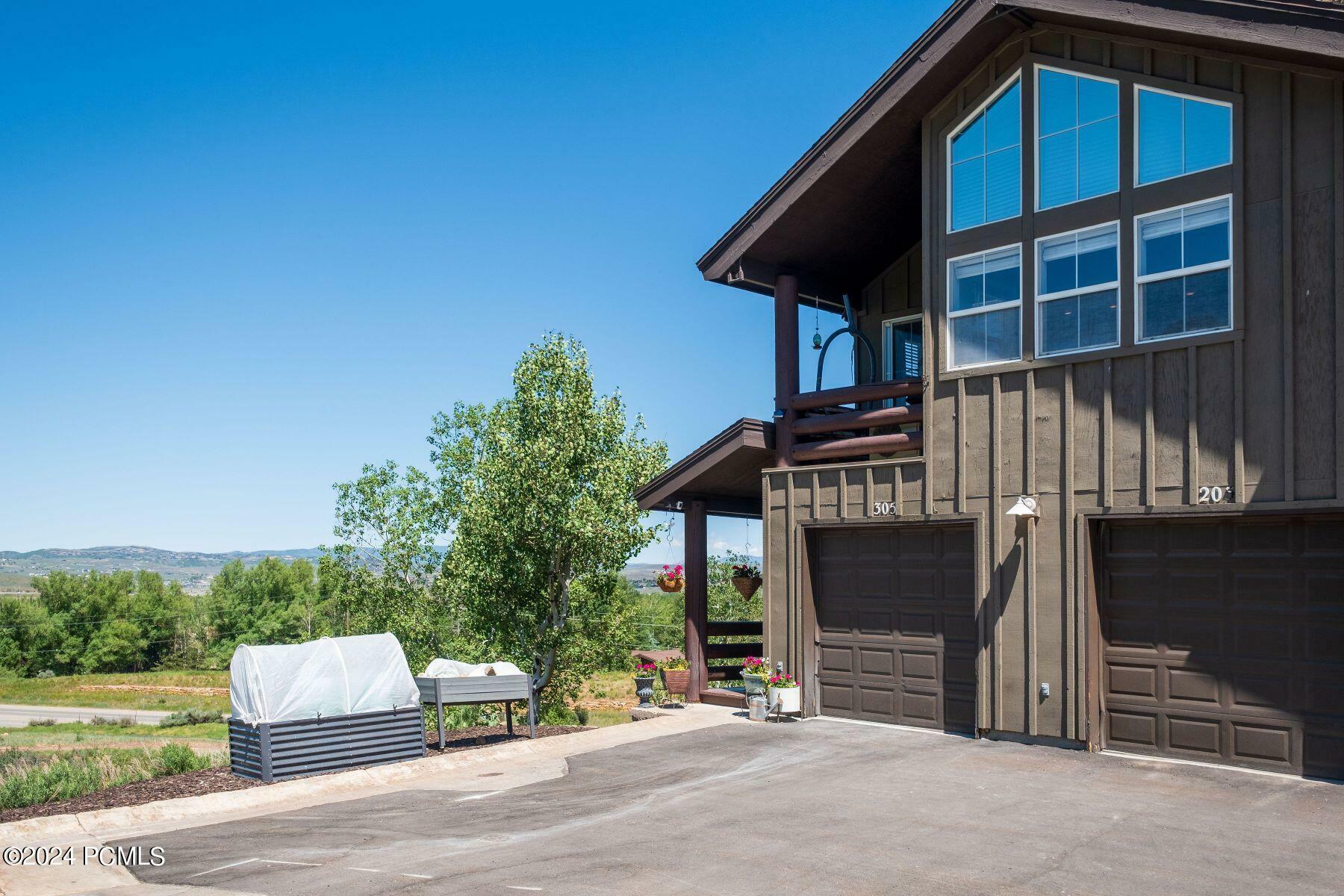 Property Photo: 5135 Cove Canyon Drive #305 UT 84098