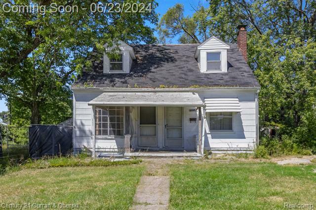 Property Photo:  2274 Harriet Street  MI 48141 