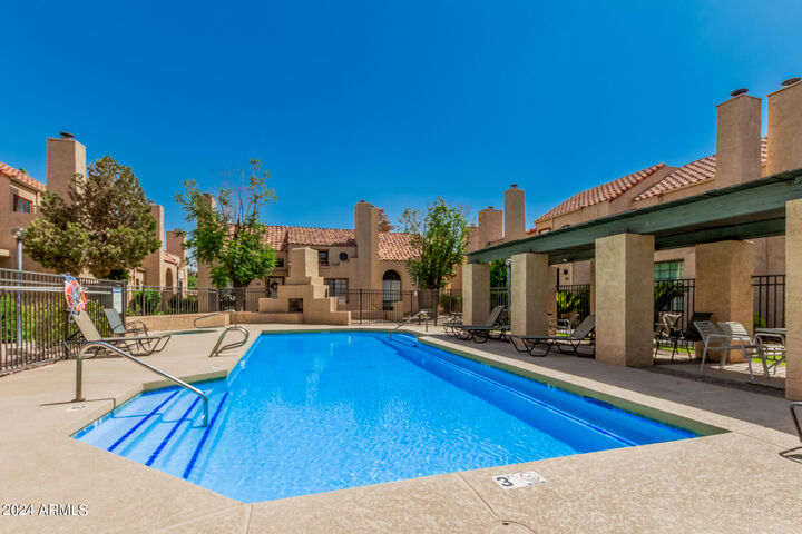 Property Photo:  1025 E Highland Avenue 34  AZ 85014 