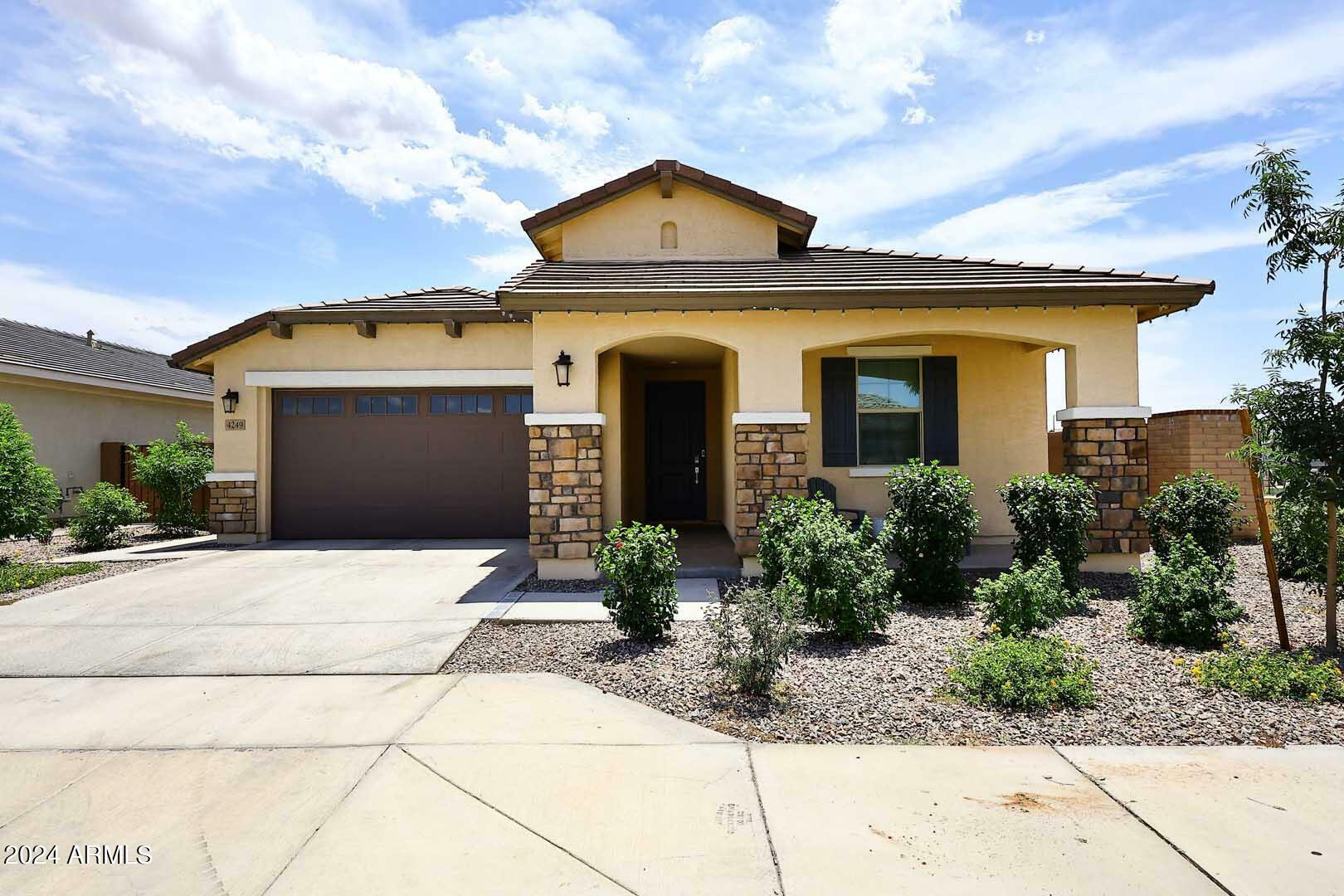 Property Photo:  4249 E Sagebrush Street  AZ 85296 