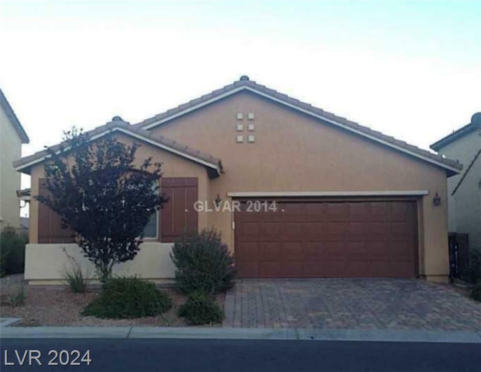 Property Photo:  7112 Whitford Street  NV 89166 