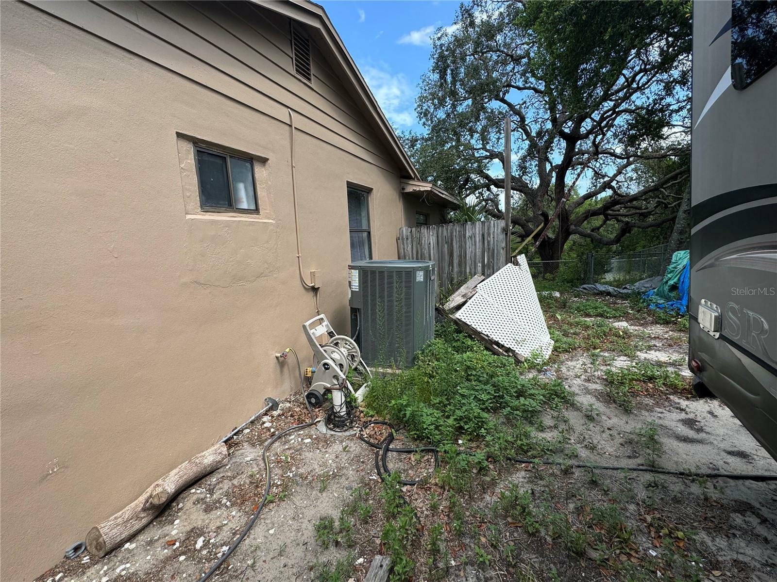 Property Photo:  6297 Harcross Court  FL 34606 