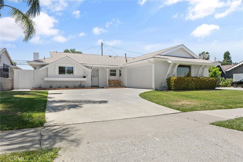Property Photo: 612 Ruby Drive CA 92870