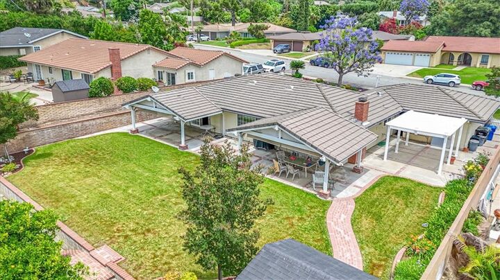 Property Photo:  121 Glengrove Avenue  CA 91741 