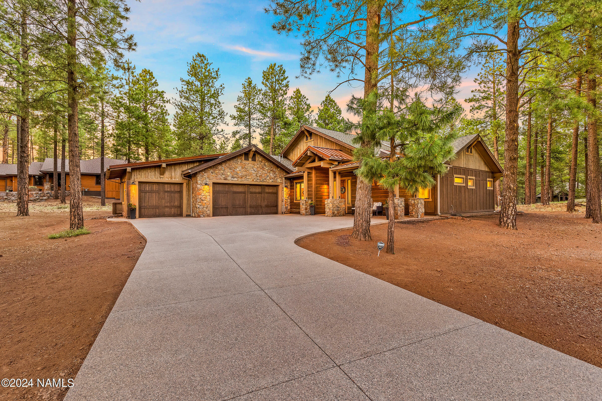 Property Photo:  3770 S Bridle Path  AZ 86005 