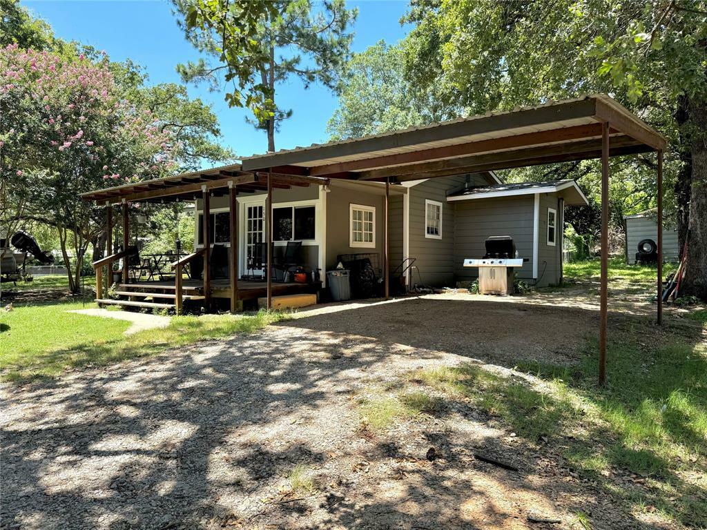 Property Photo:  150 Stephens Drive  TX 75156 