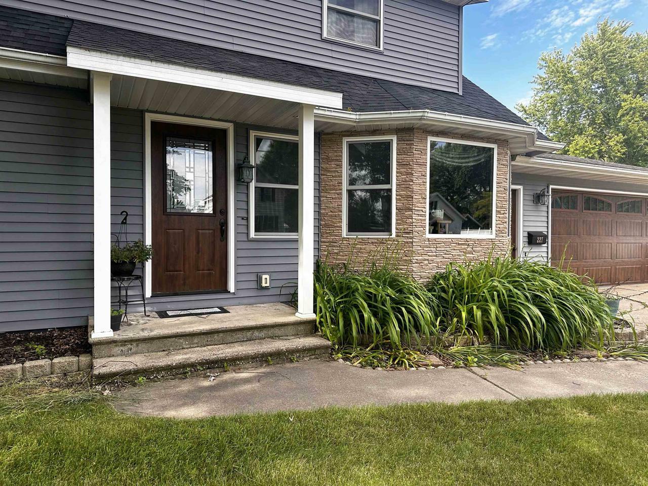 Property Photo:  227 West 11th Street  WI 54449 