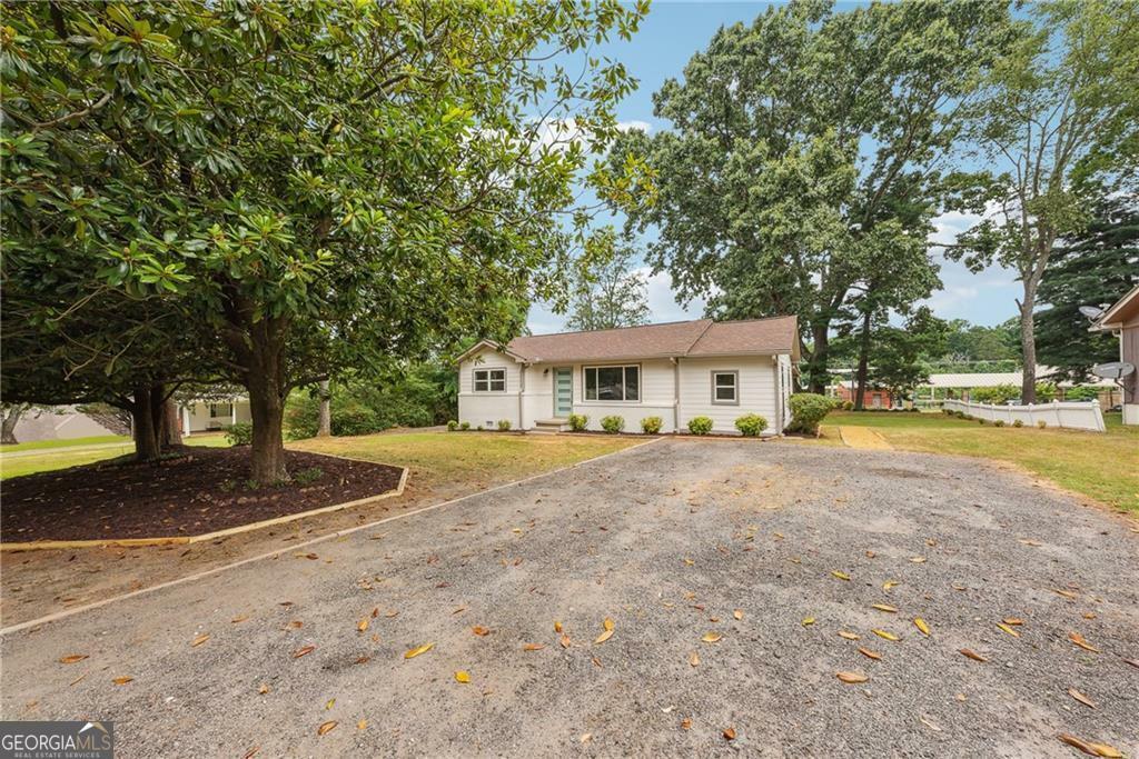 Property Photo:  204 Patterson Street  GA 30028 