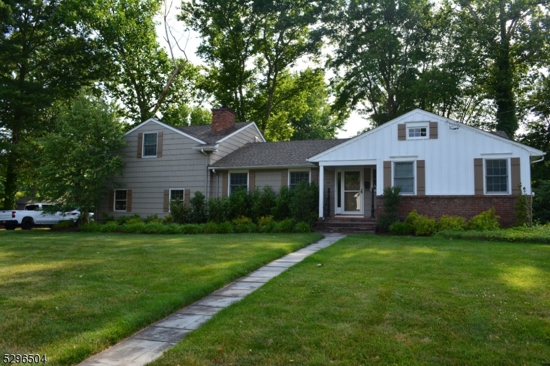 Property Photo:  37 Fieldcrest Dr  NJ 07076 