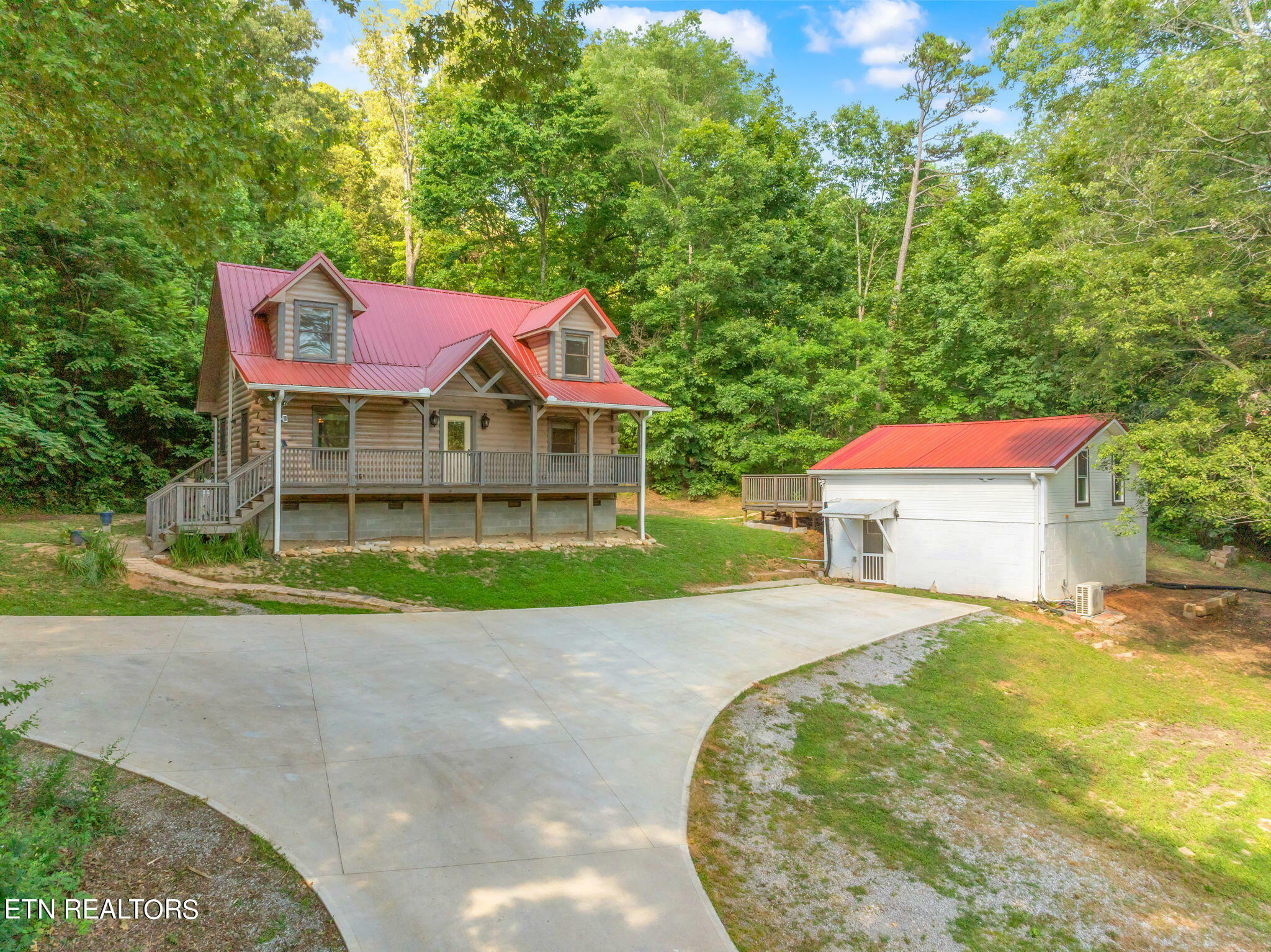 Property Photo:  1039 Joiner Hollow Rd  TN 37854 