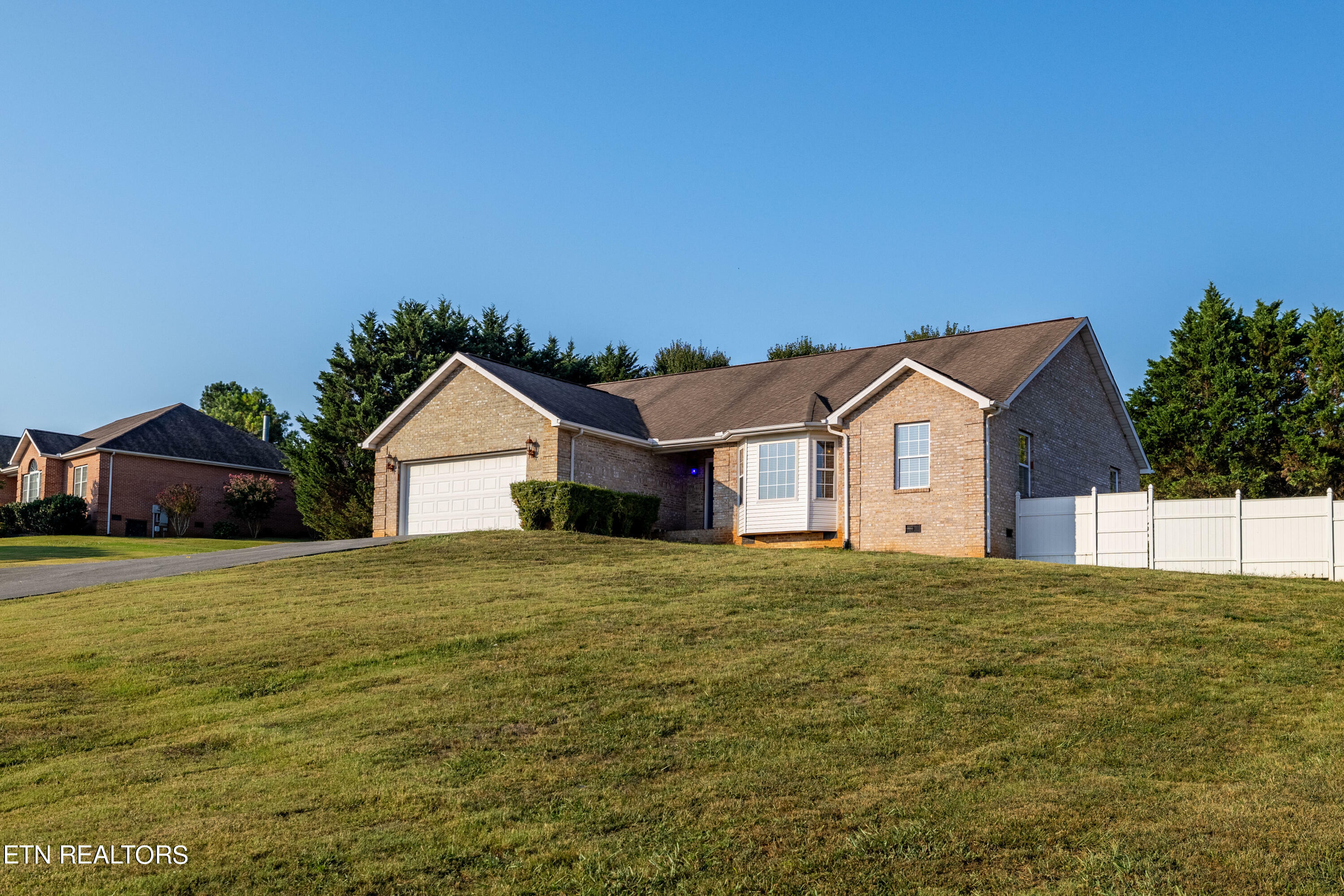 Property Photo:  5638 J Riley West Rd  TN 37742 