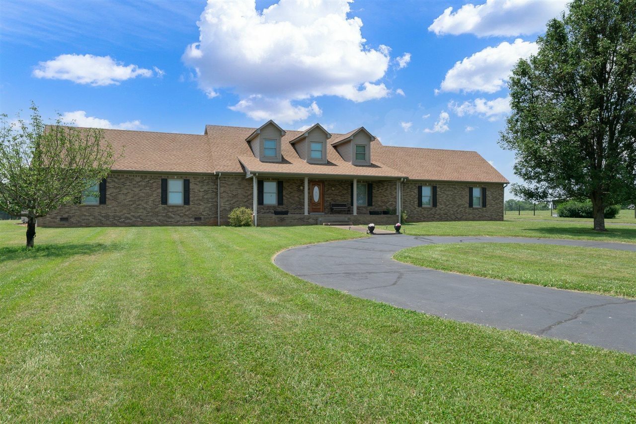 Property Photo:  221 Fred Lively Road  KY 42104 