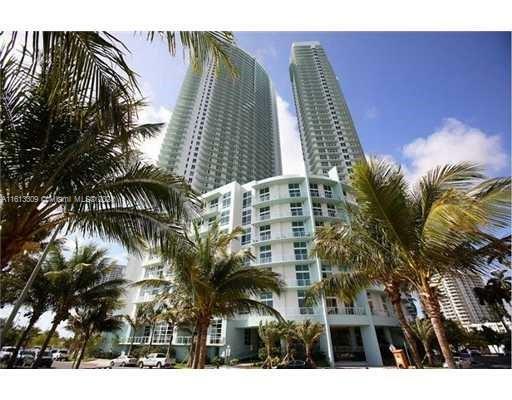 Property Photo:  1900 N Bayshore Dr 3306  FL 33132 