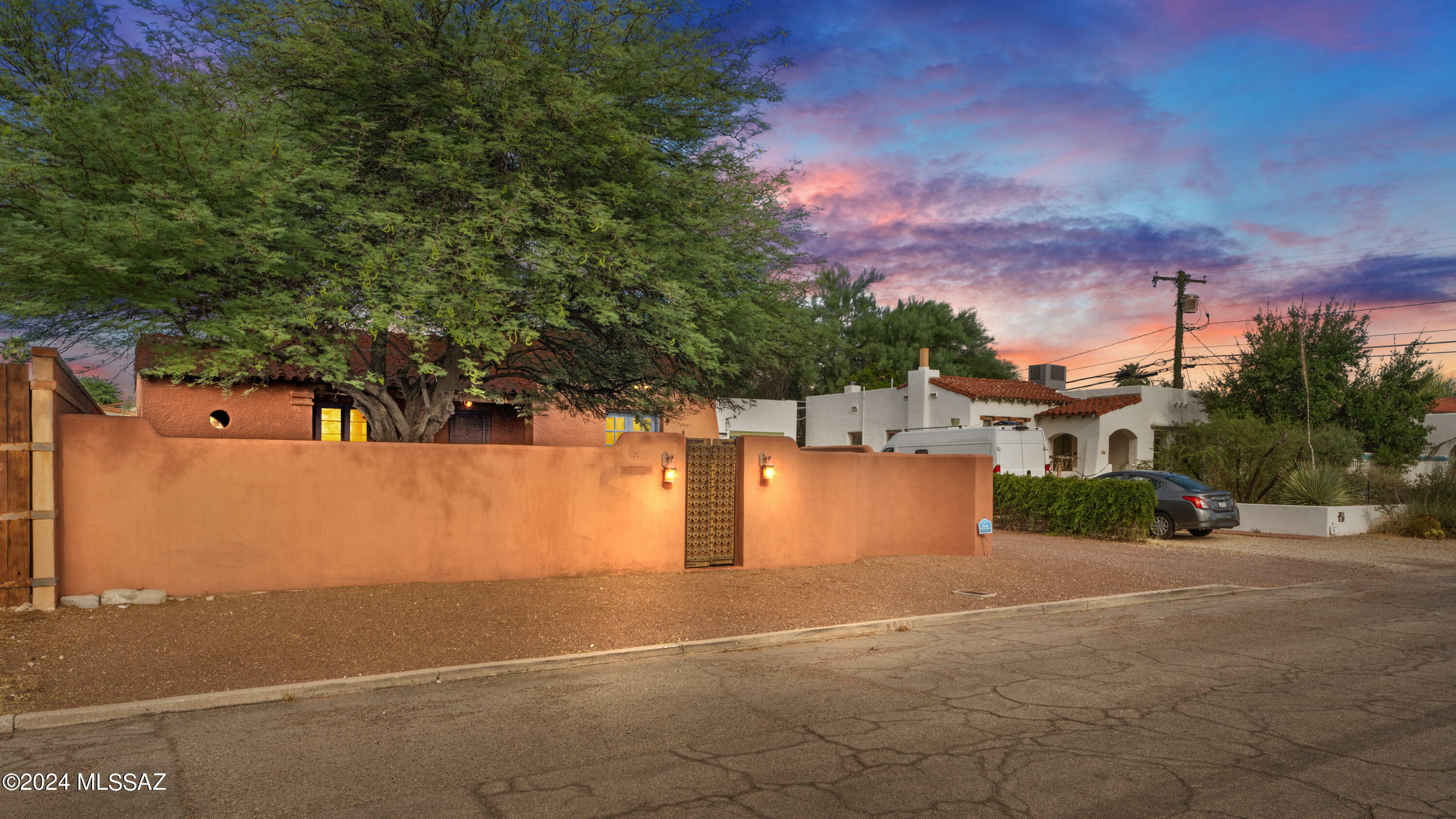 Property Photo:  1136 N Norton Avenue  AZ 85719 