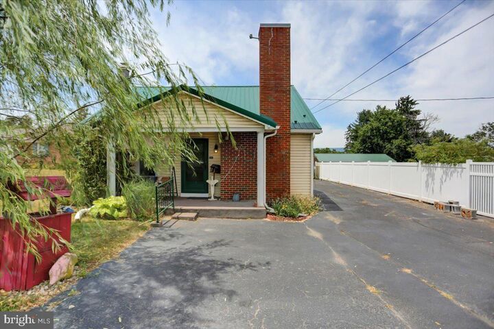 3089 Letterkenny Road  Chambersburg PA 17201 photo
