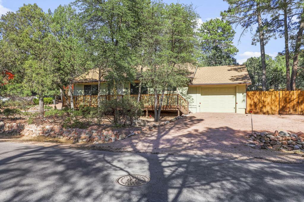 Property Photo:  907 N Easy Street  AZ 85541 