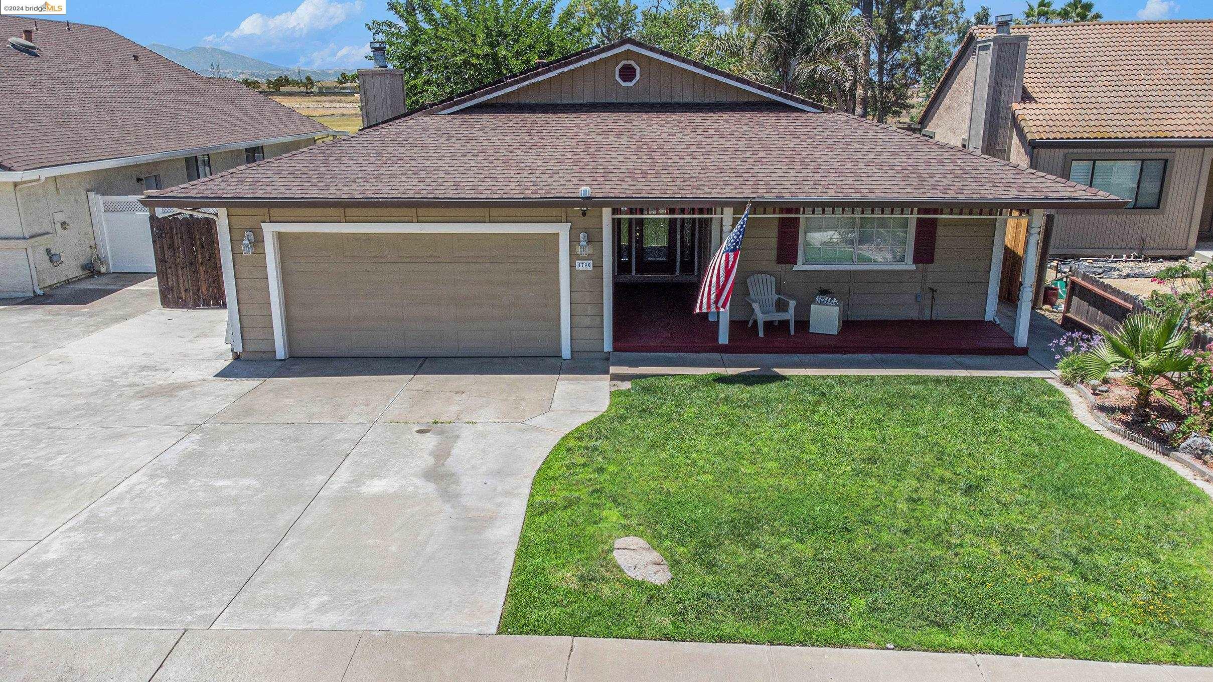 Property Photo:  4790 Discovery Pt  CA 94505 