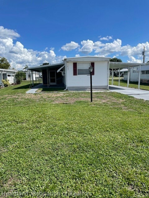 Property Photo:  3407 Michigan Avenue  FL 33870 