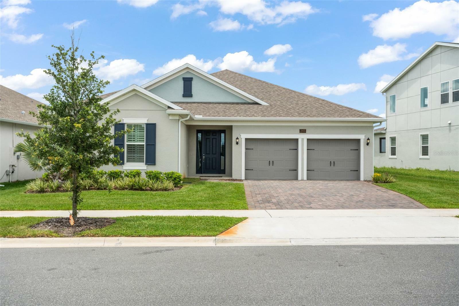 Property Photo:  18405 Mowry Court  FL 32827 