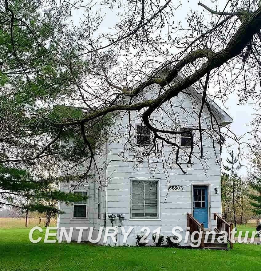 Property Photo:  6850 1/2 Radewahn Drive  MI 48604 