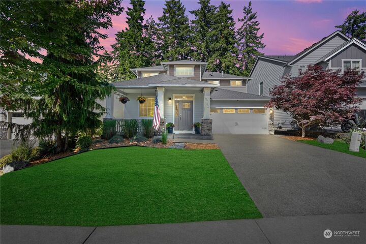 Property Photo:  6722  Elaine Court SE  WA 98092 