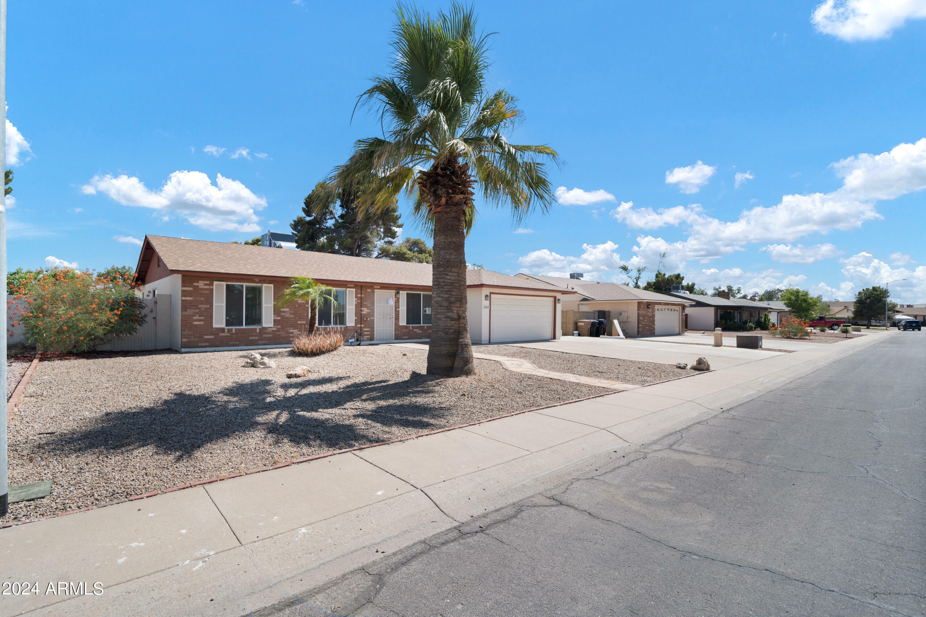 Property Photo:  8009 W Desert Cove Avenue  AZ 85345 