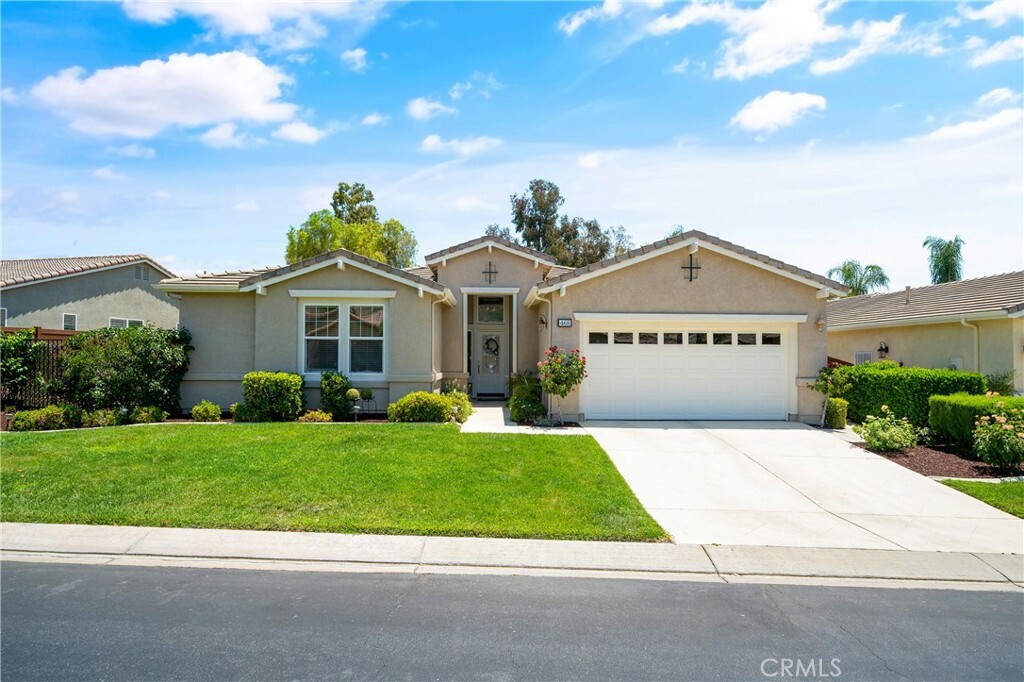 Property Photo:  468 Olazabal Dr  CA 92545 