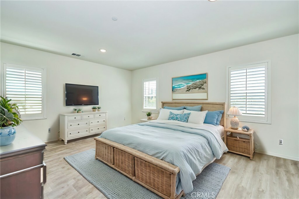 Property Photo:  10746 Vista Lane  CA 92557 