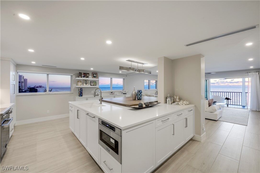 Property Photo:  9051 Gulf Shore Drive 602  FL 34108 